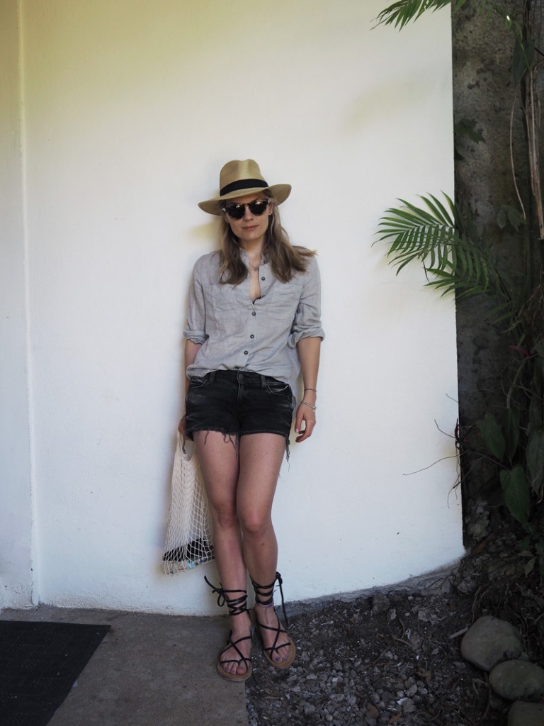 Rosycheeks-blog-Costa-Rica-Monteverde-outfit-3